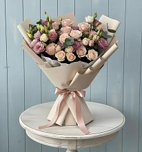 Букет цветов из:  Розы и Лизиантусы #REPLACE_PRED# Иваново