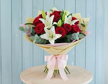 Букет цветов из:  Лилии и Розы #REPLACE_PRED# Иваново