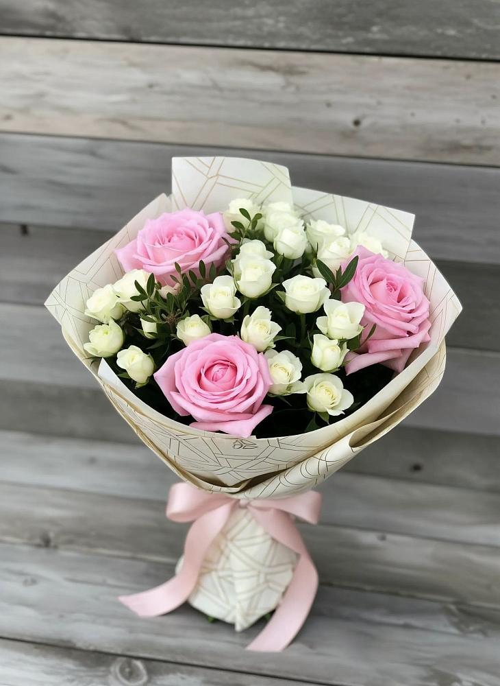 Букет цветов из: Розы в Иваново