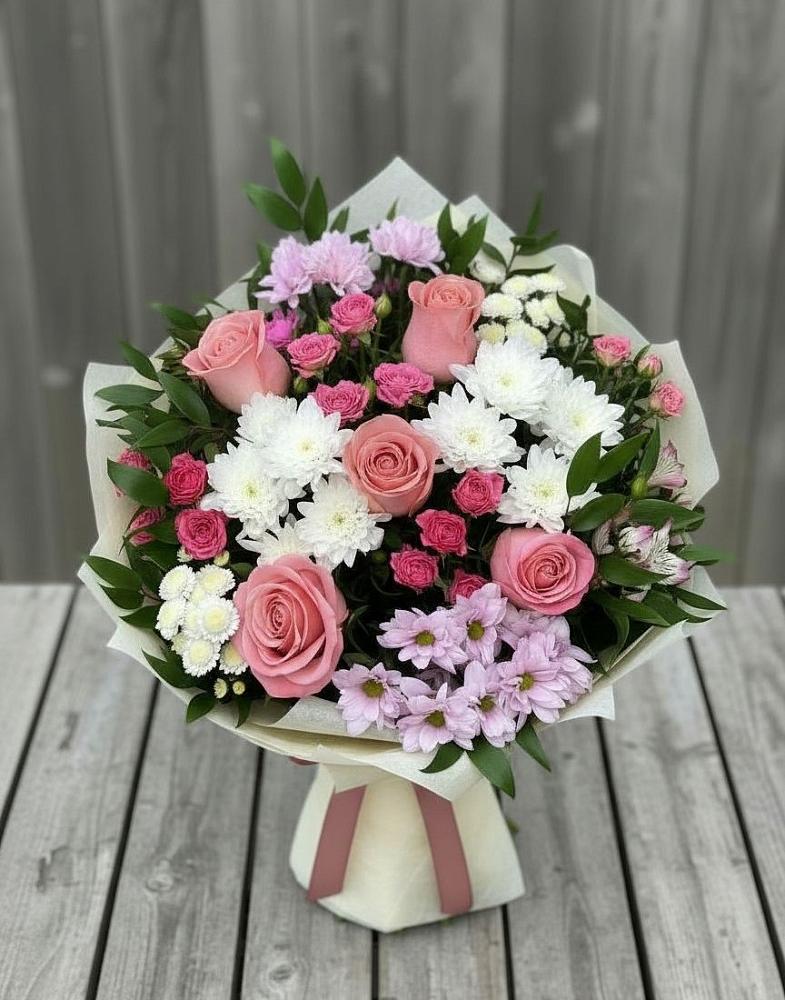 Букет цветов из: Альстромерии, Гвоздики, Розы и Хризантемы в Иваново