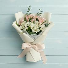 Букет цветов из:  Альстромерии в Иваново
