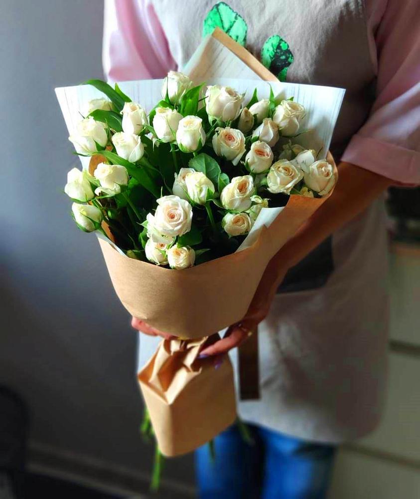 Букет цветов из: Розы в Иваново