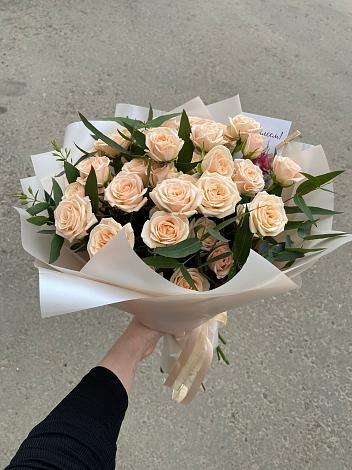 Букет Кремовые розы Латте в Иваново