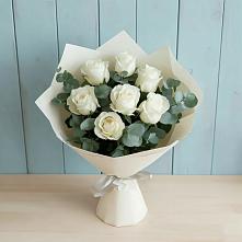 Букет Белые розы в Эвкалипте в Иваново